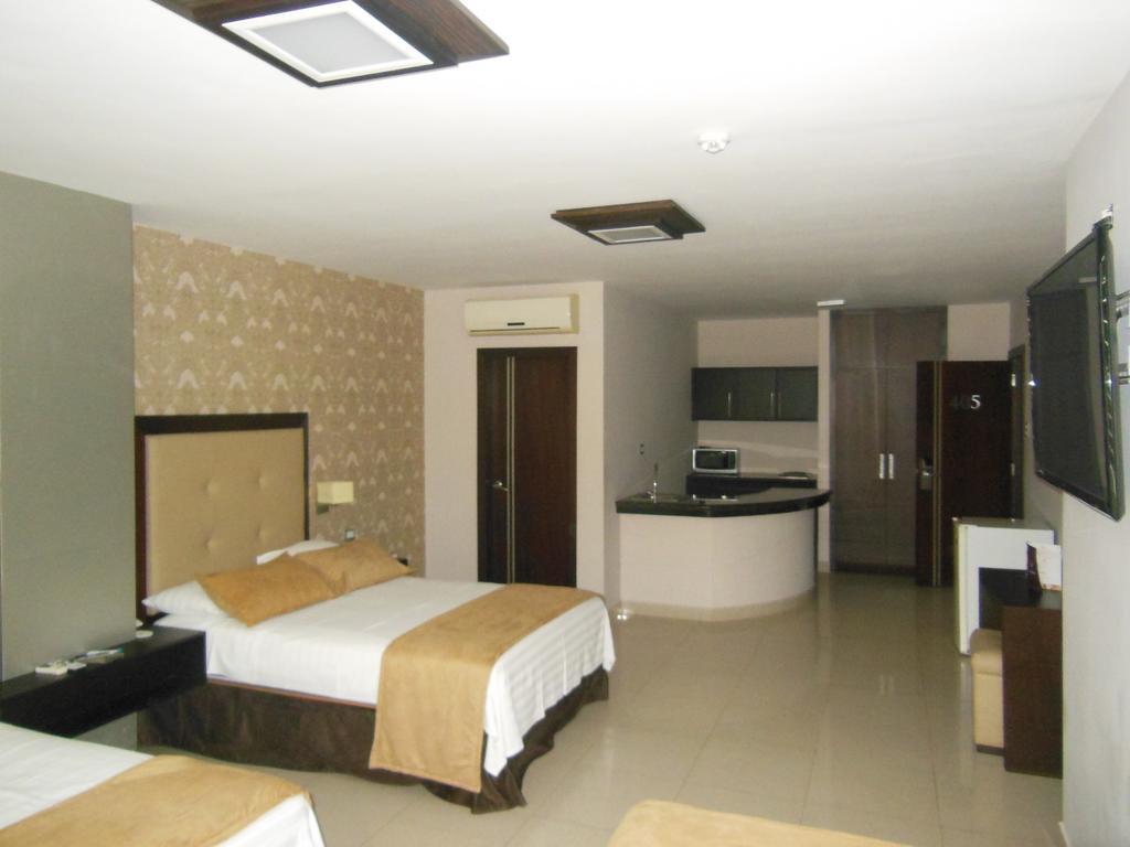 Hotel Veuxor Machala Luaran gambar