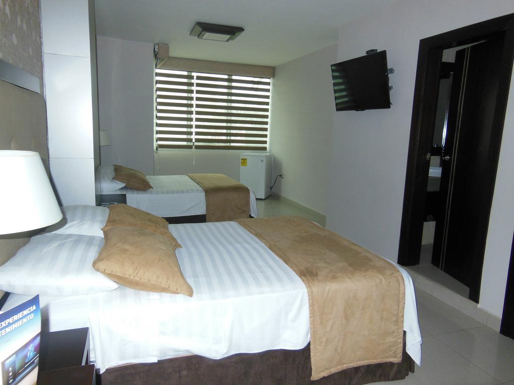 Hotel Veuxor Machala Luaran gambar